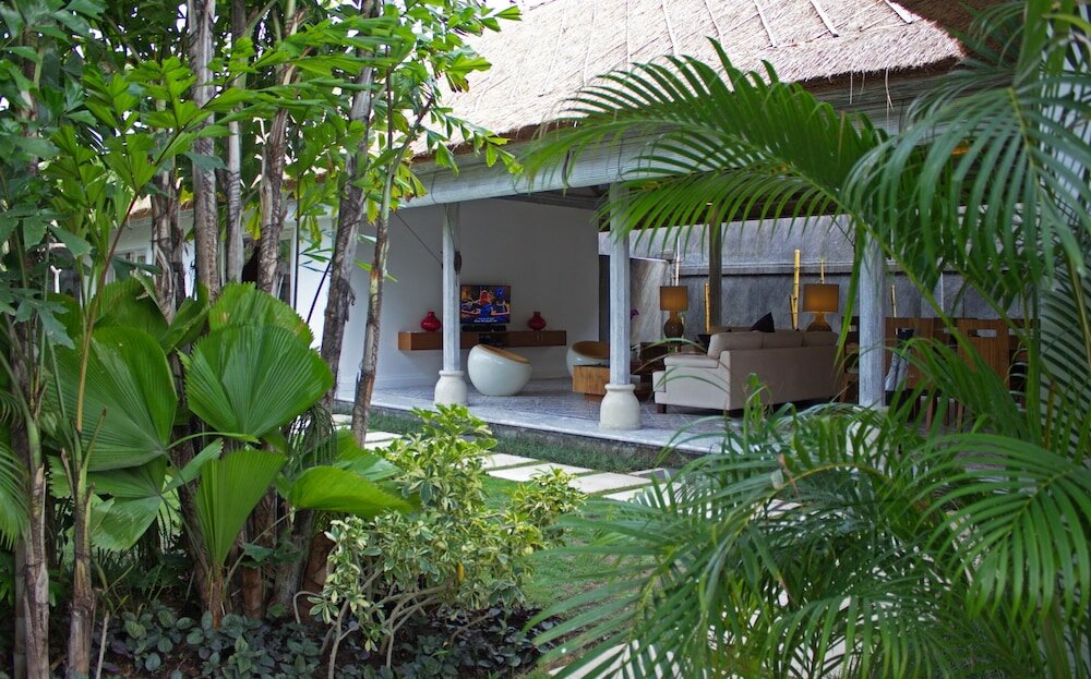 Фото Serene Villas