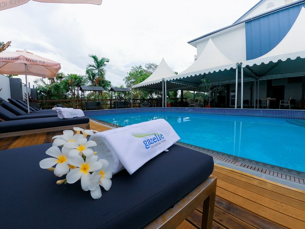 Фото Gazelle International Hotel