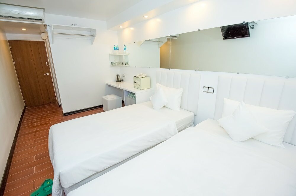 Фото Clover Hotel City Center