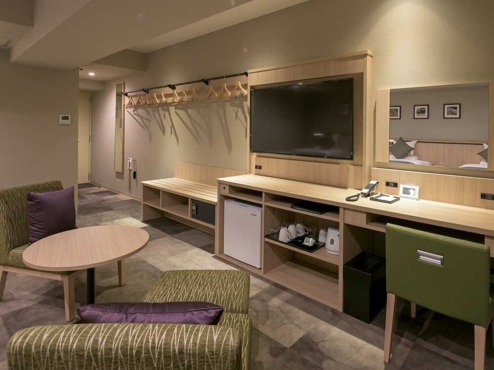 Фото Nara Royal Hotel