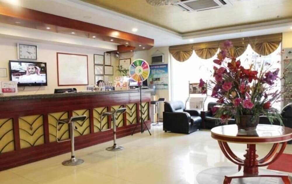 Hotel GreenTree Inn Weihai North Qingdao Road Express Hotel, Weihai, photo