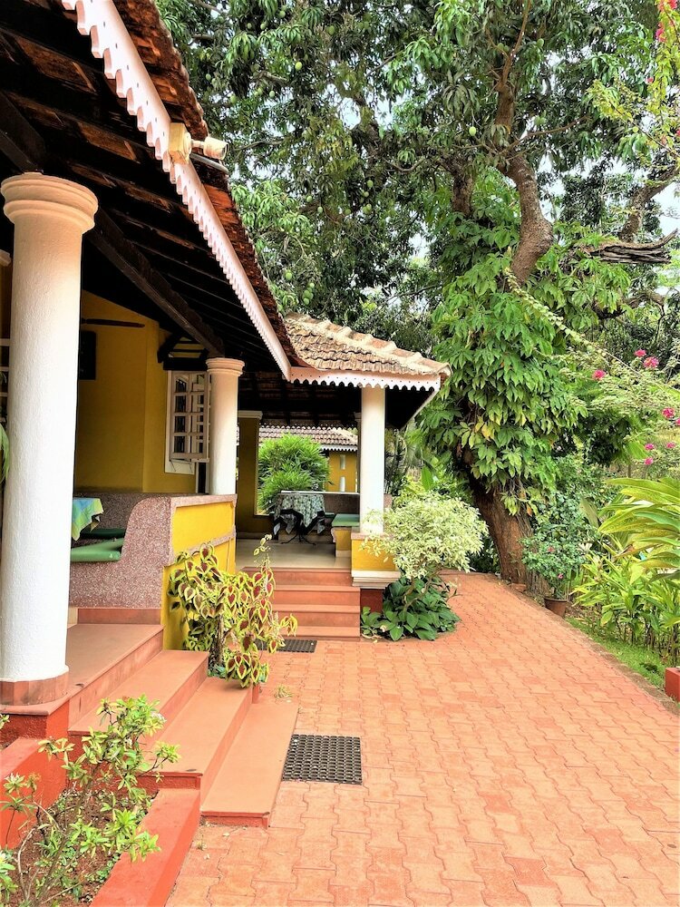 Фото Granpa's Inn Hotel Bougainvillea