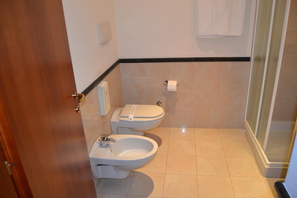 Фото Hotel Due Leoni
