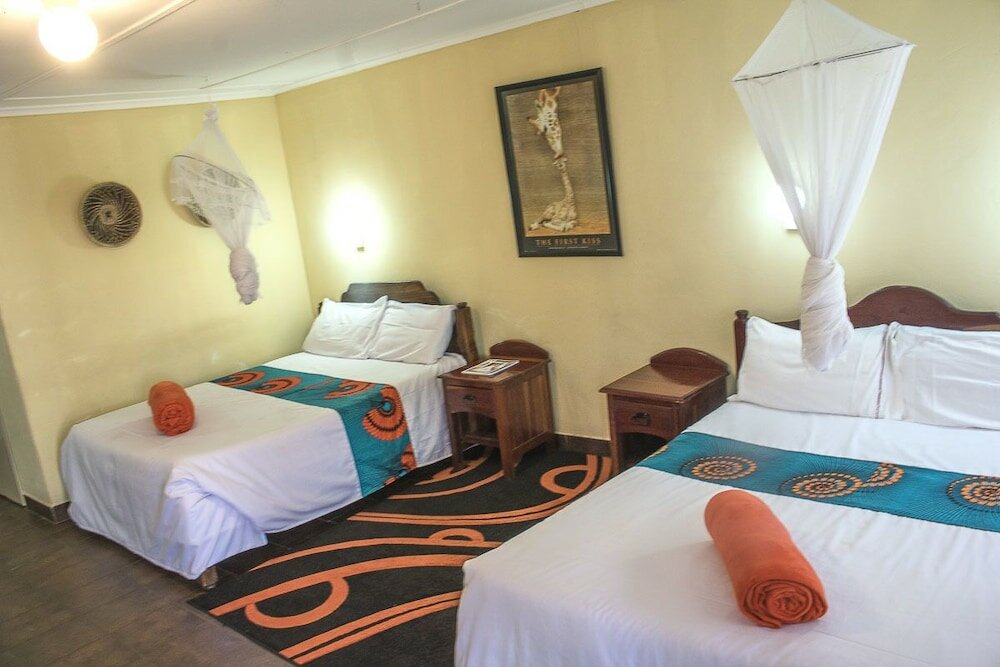 Фото Chanters Lodge, Livingstone