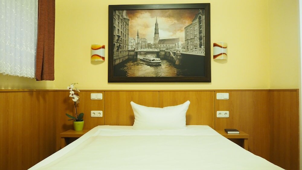 Фото Altan Hotel