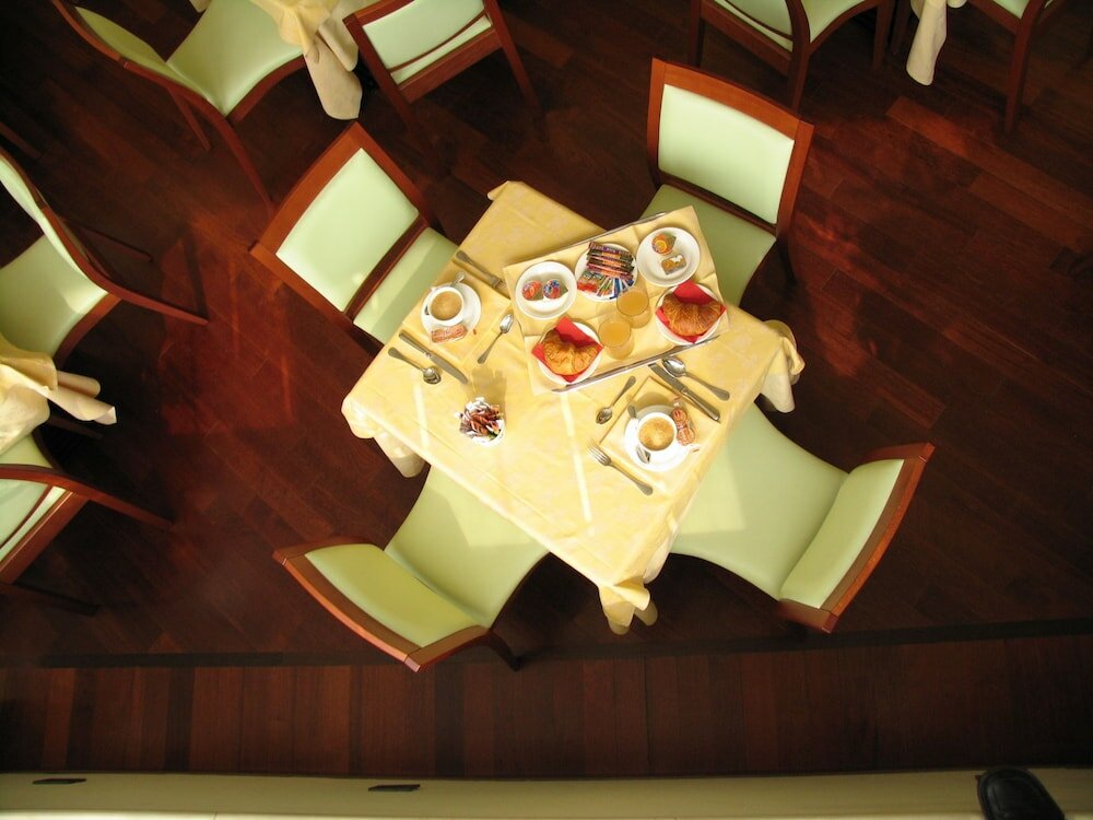 Фото Hotel Due Leoni
