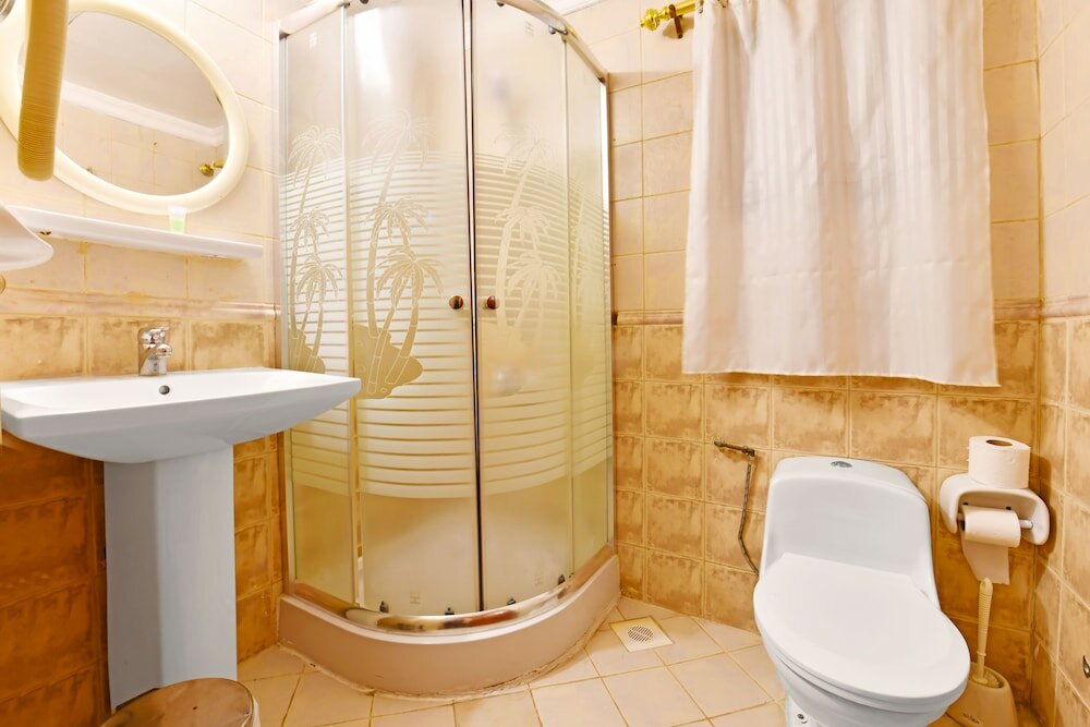 Фото Oyo 125 Moon Plaza Hotel