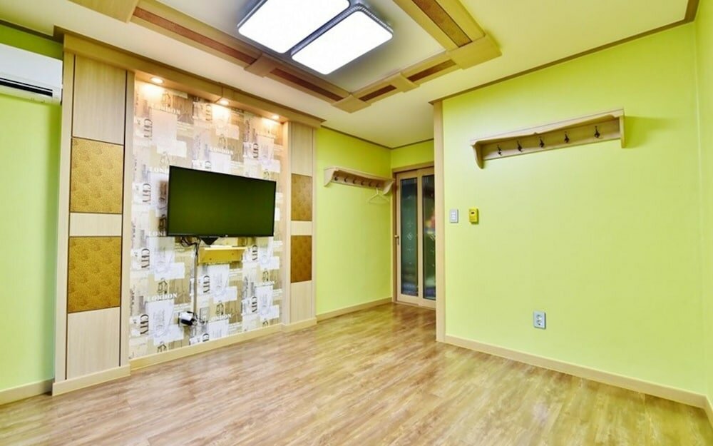 Фото Gyeryongsan Donghaksa Toranga Pension