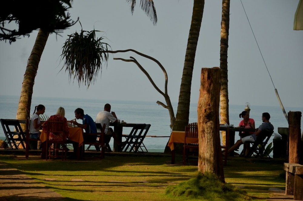 Фото Time N Tide Beach Resort