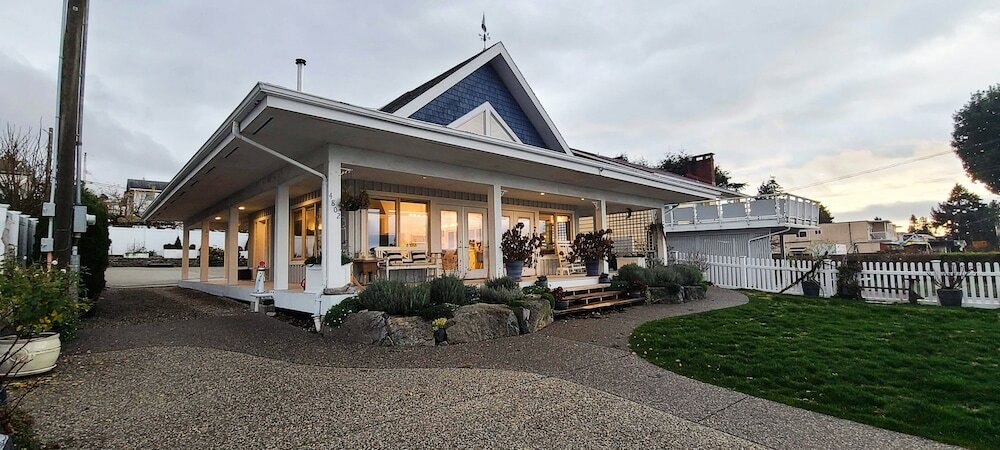 Фото The White House