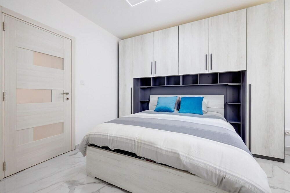 Фото Fabulous Penthouse Close to St George's Bay