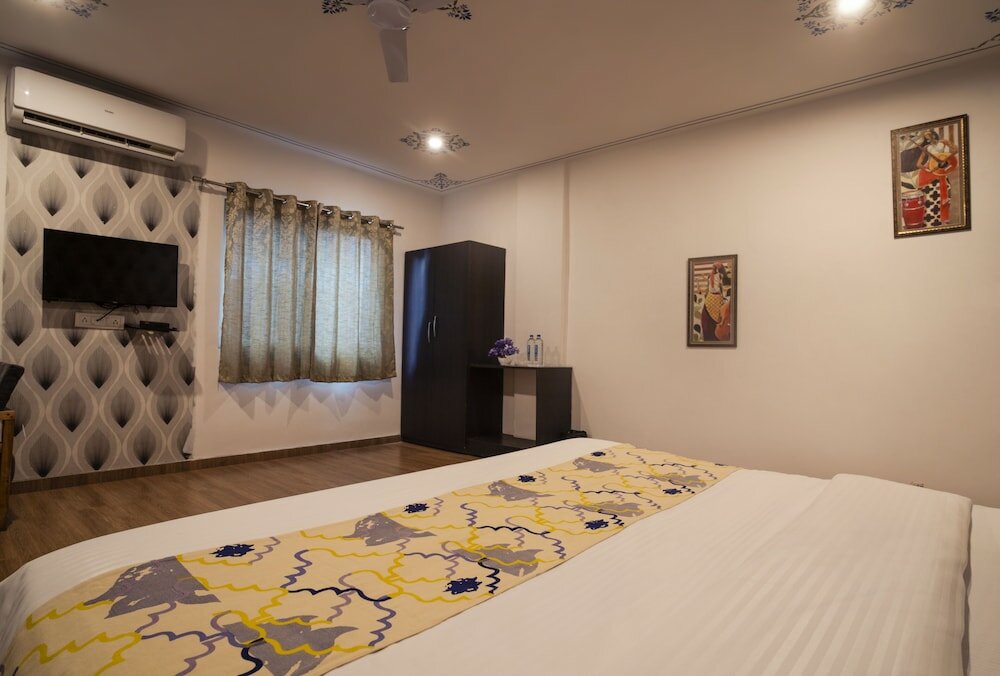 Фото Tripli Hotels Arunoday Palace