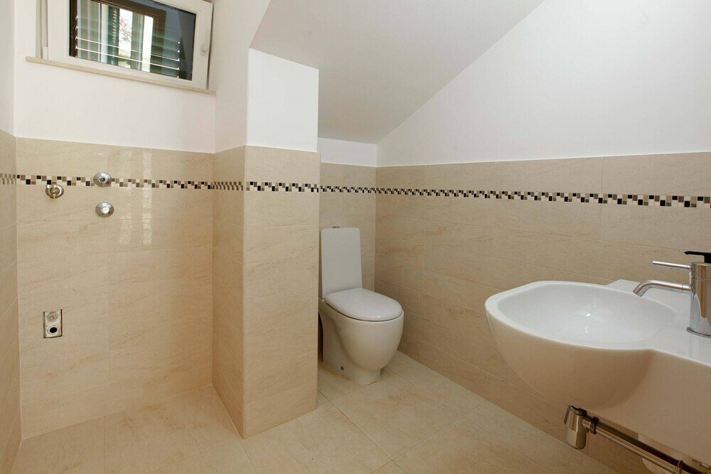 Фото Beachfront villa Senses for 12 in Milna