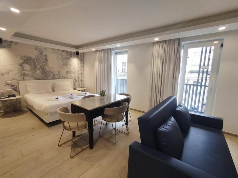 Фото G Hotel by Jl