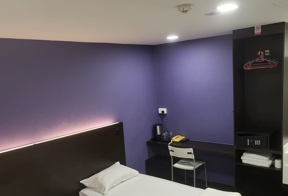 Фото L Hotel @ 51 Desker