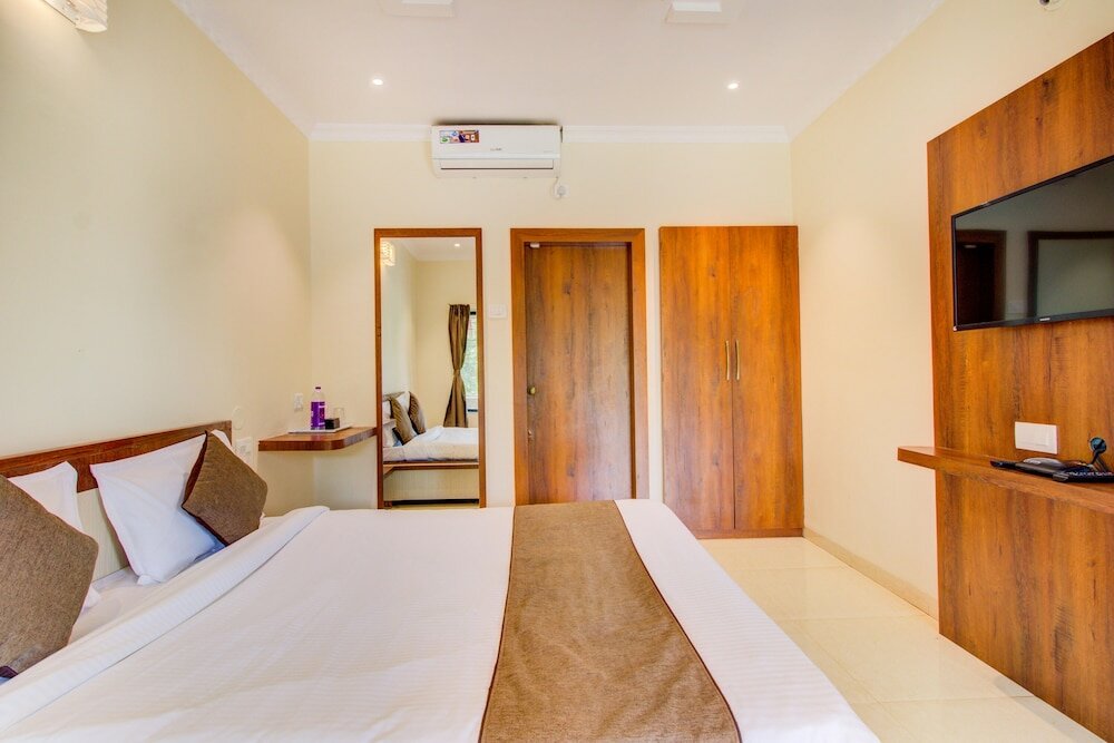 Фото Hirkani Garden & Resort