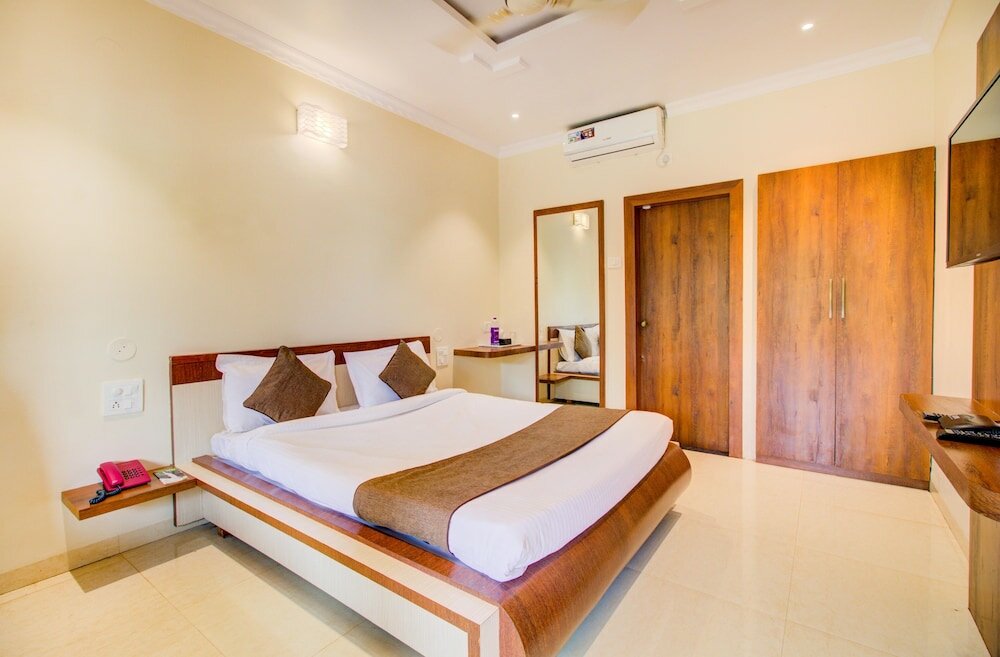 Фото Hirkani Garden & Resort