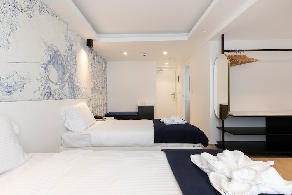 Фото G Hotel by Jl