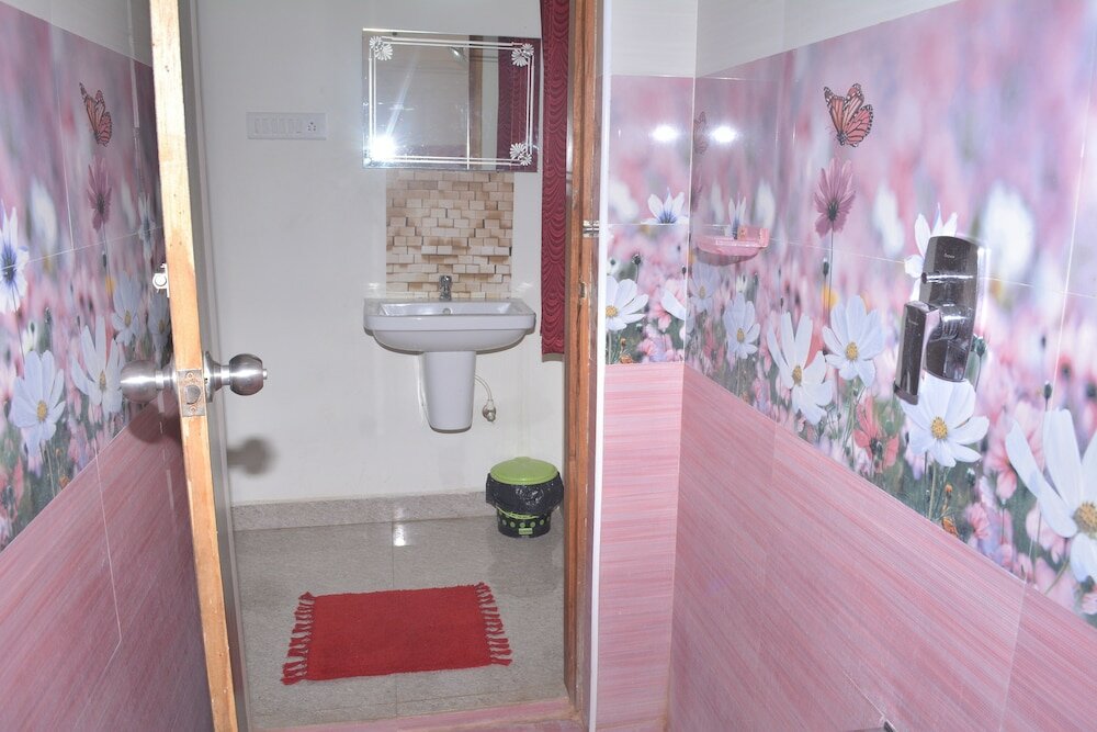 Фото Baba Residency