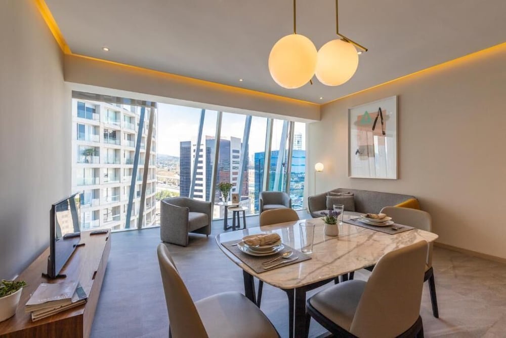 Фото Paradox Santa Fe