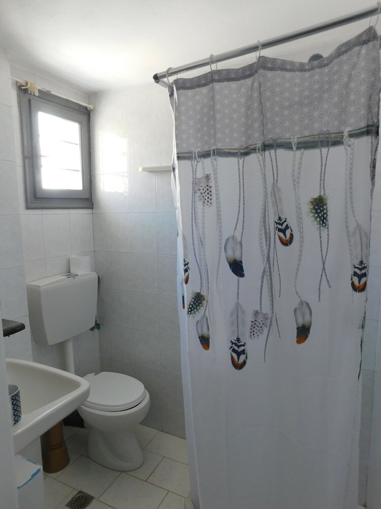 Фото Perissa Art Villa - Kitchen & Washing Machine