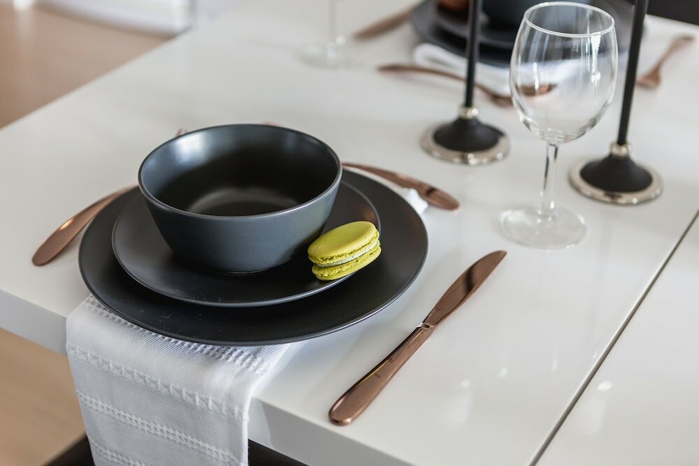 Фото Marvelous Elegant Downtown Apartments