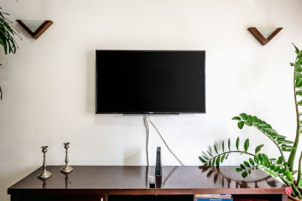 Фото Ape tamanho família com garagem