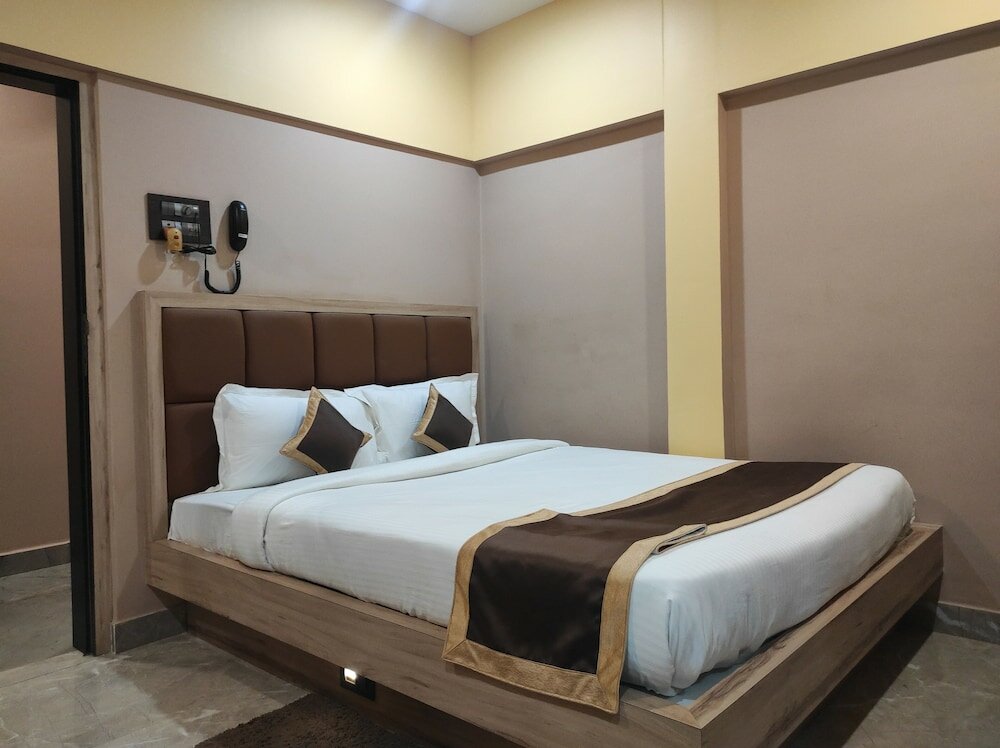 Фото Hotel Relax - Nagaon