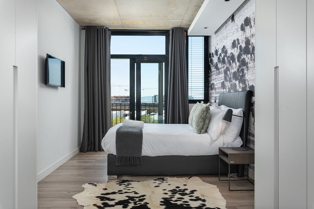 Фото The Signature 109