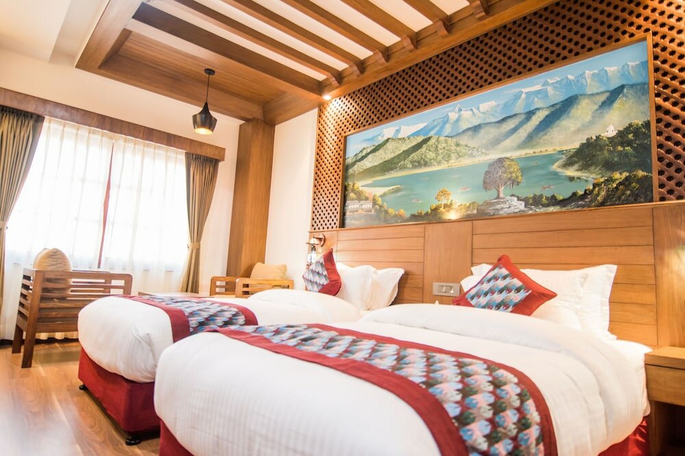 Фото Everest Boutique Hotel