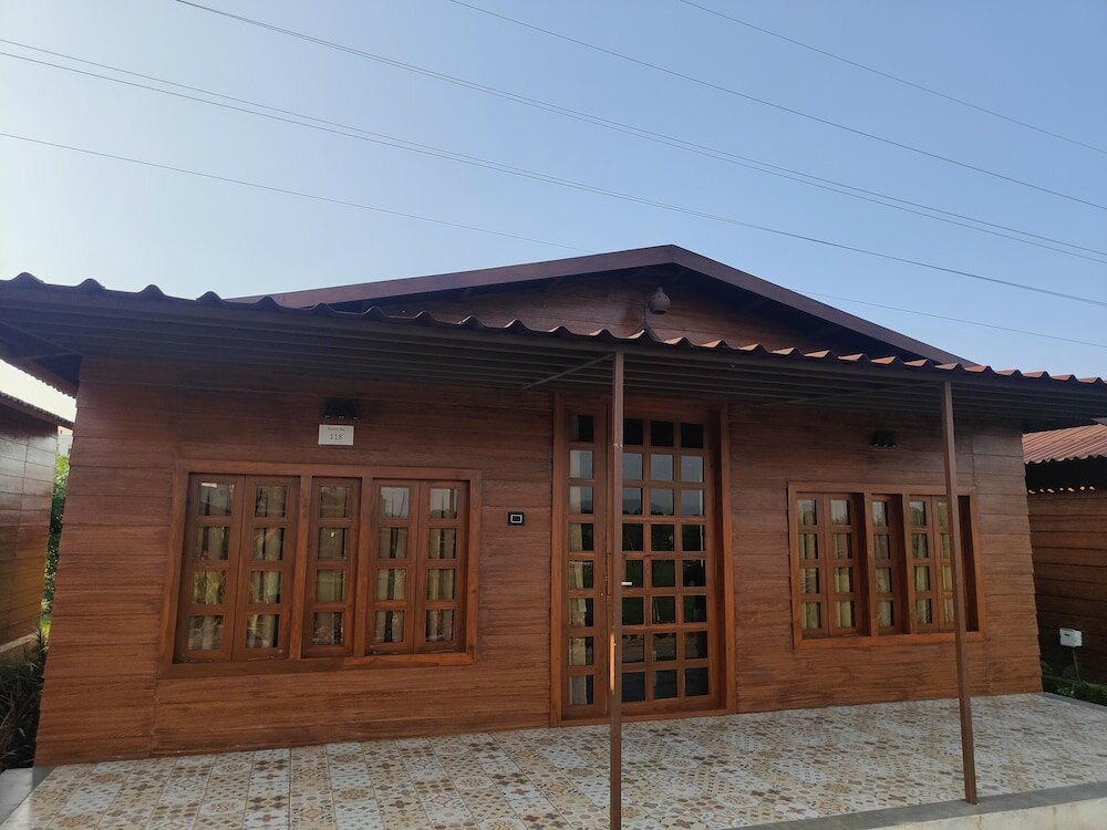 Фото Nirvana Resort and Restaurant