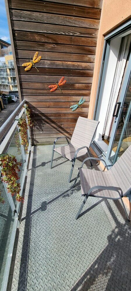 Фото 360 Serviced Accommodations - Colchester Marine Quay - 1 Double Bedroom Apartment