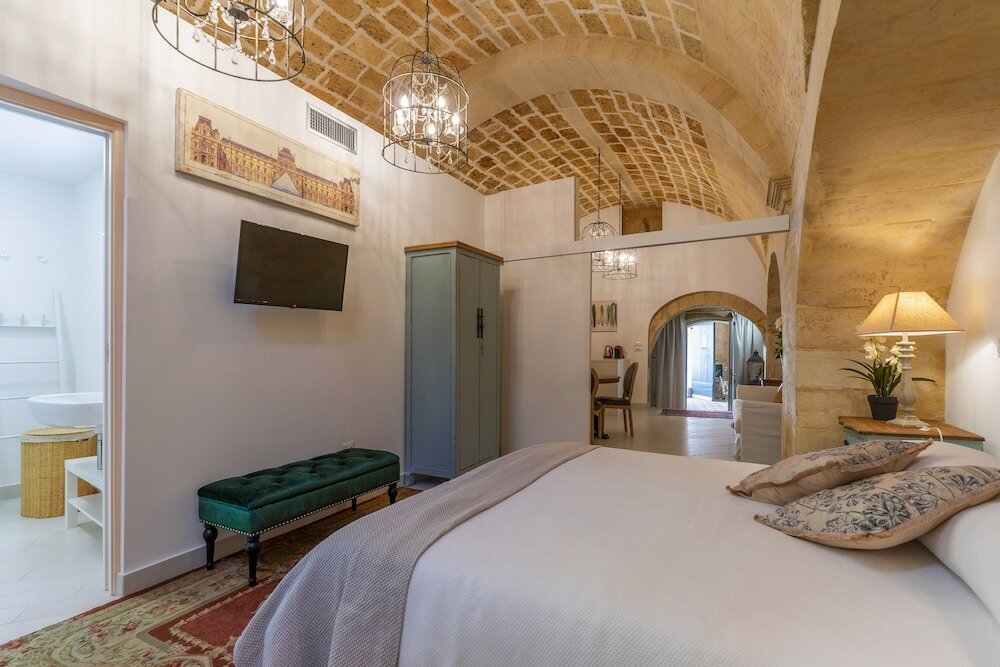 Фото 2870 Casa dei Nonni di VIA Idomeneo - Suite Platino by Barbarhouse