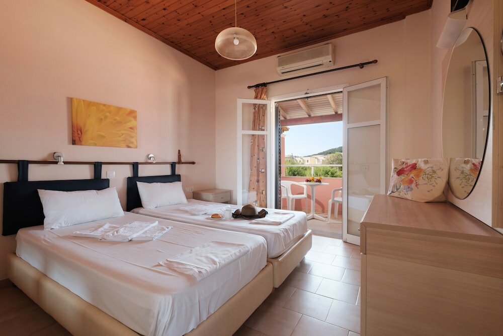 Фото Canal D' Amour by Estia