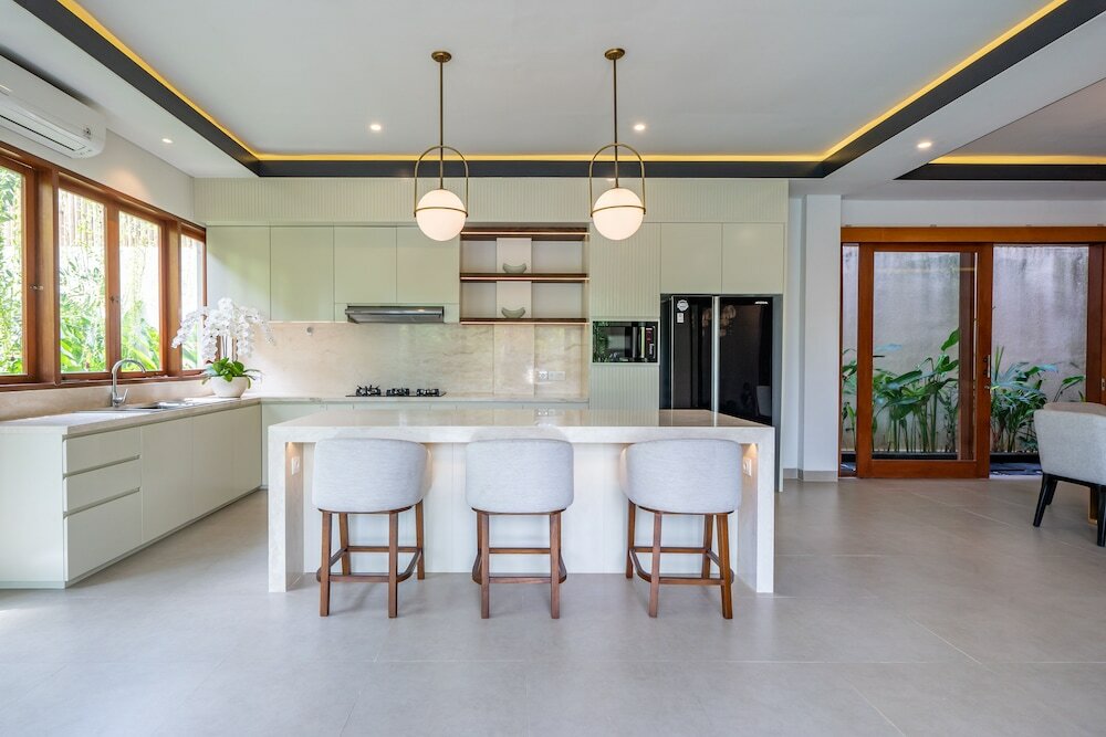 Фото Berawa Bali Beach Villas by The Kunci