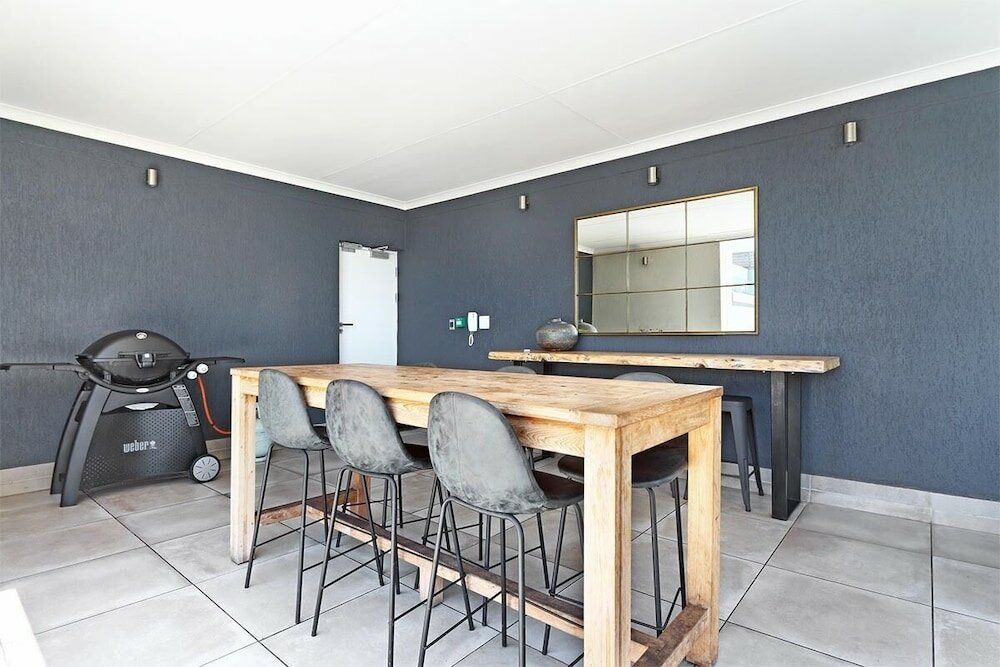 Фото The Paragon 317