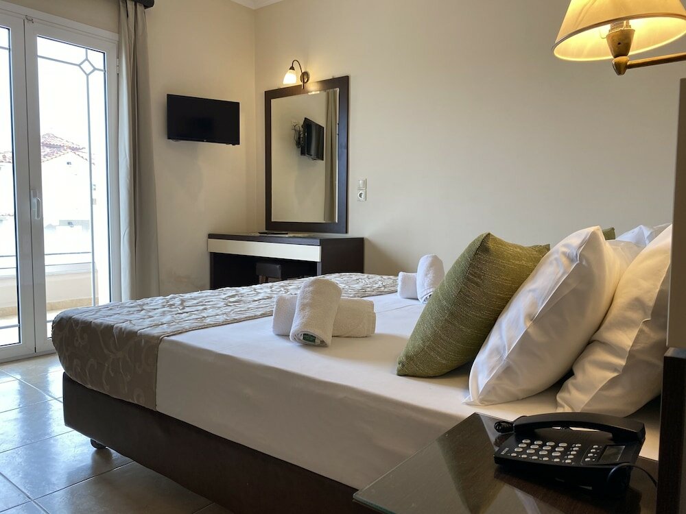 Фото Porto Planos Beach Hotel