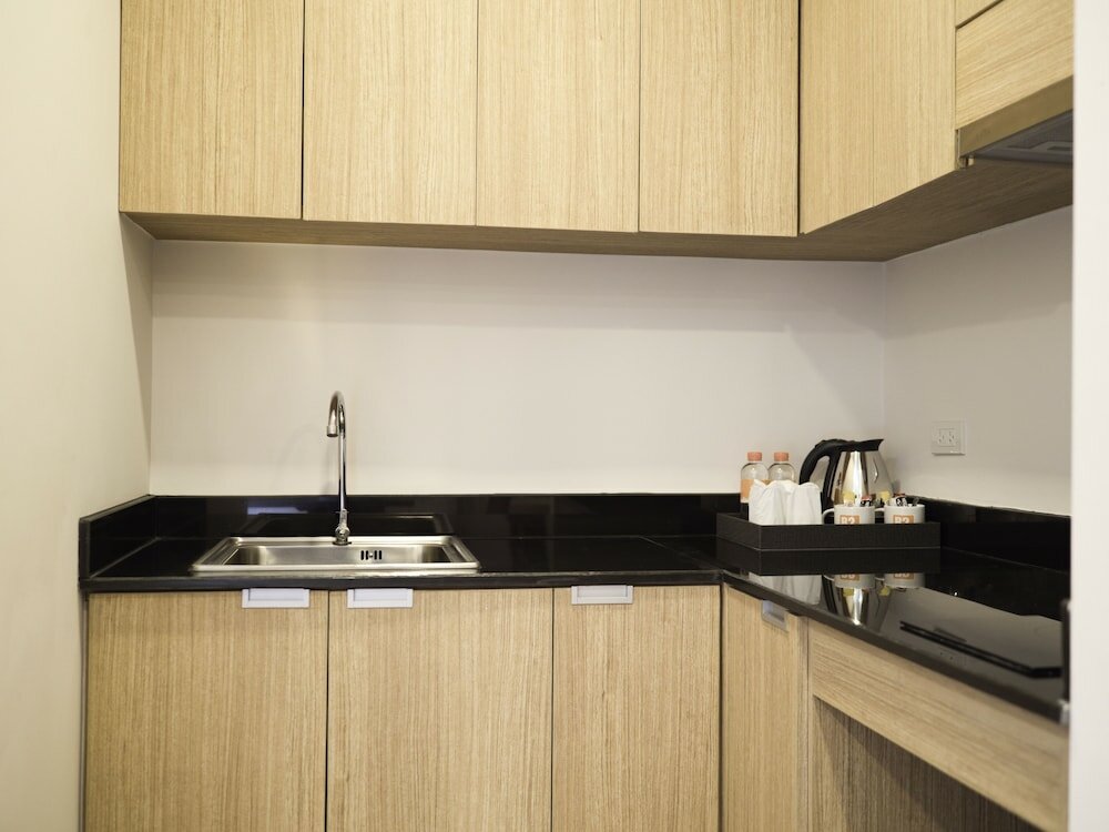 Фото B2 Amata Nakorn Premier Hotel