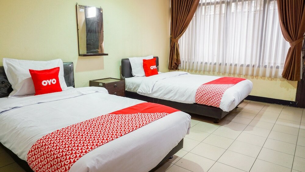 Фото Oyo 1739 Tekmira Residence Sudirman Syariah