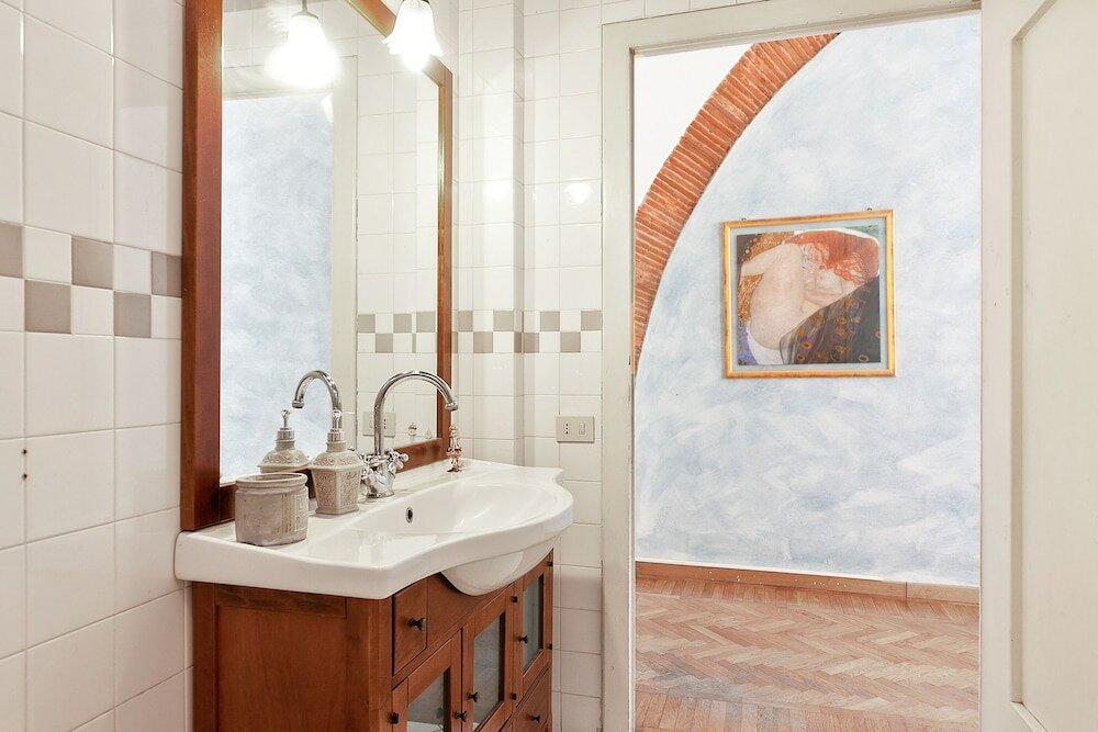 Фото Pisa Old Venice Apartment