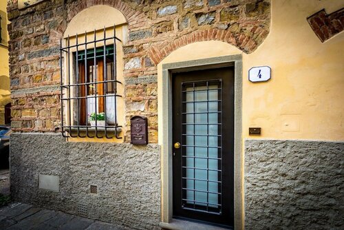 Pignone Apartment