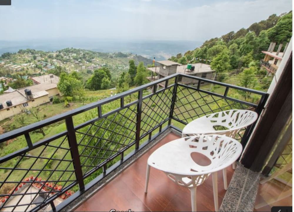 Фото Dal Lake Resort