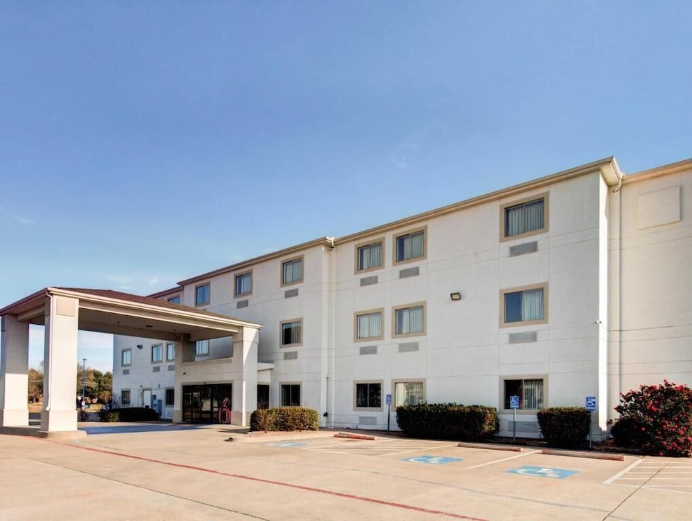 Фото отеля 3