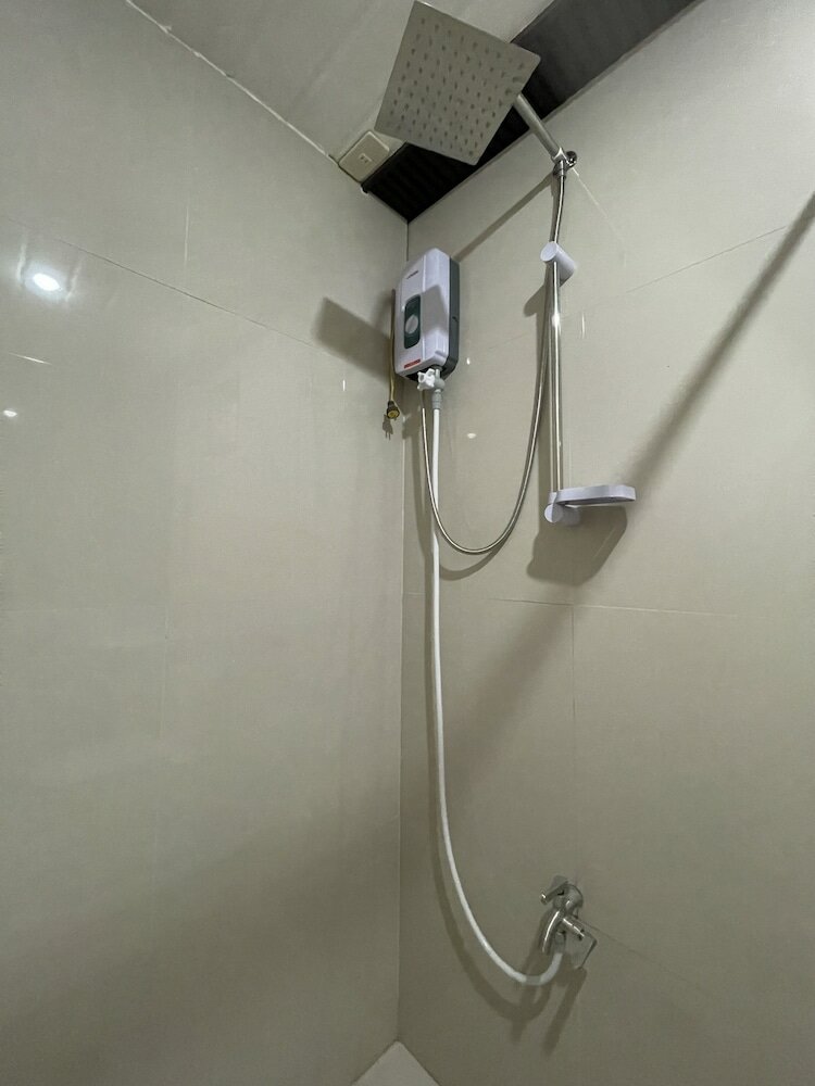 Фото 1888 Staycation Inn by Cocotel