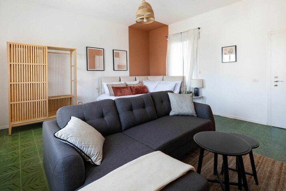 Фото Carmel Beach House by Berry Stays