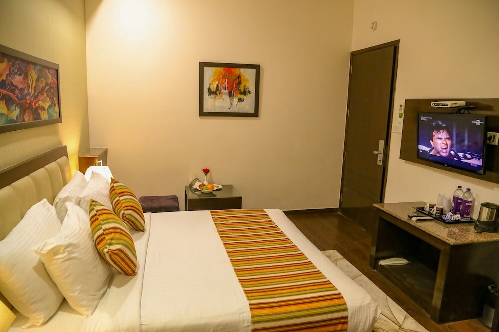 Фото Four Leaf Hotels Amritsar