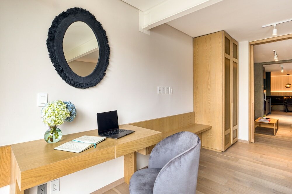 Фото Uliv Poe 240