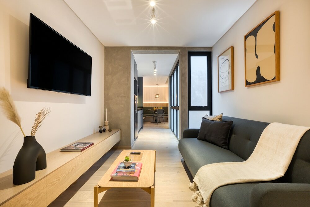 Фото Uliv Poe 240