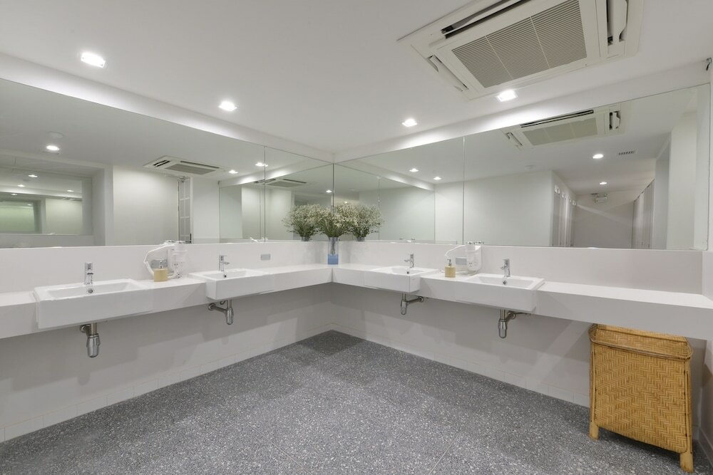 Фото Tiang Capsule