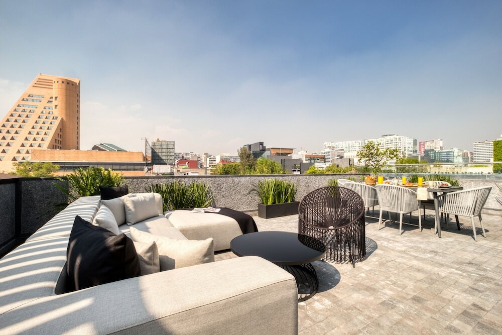 Фото Uliv Poe 240